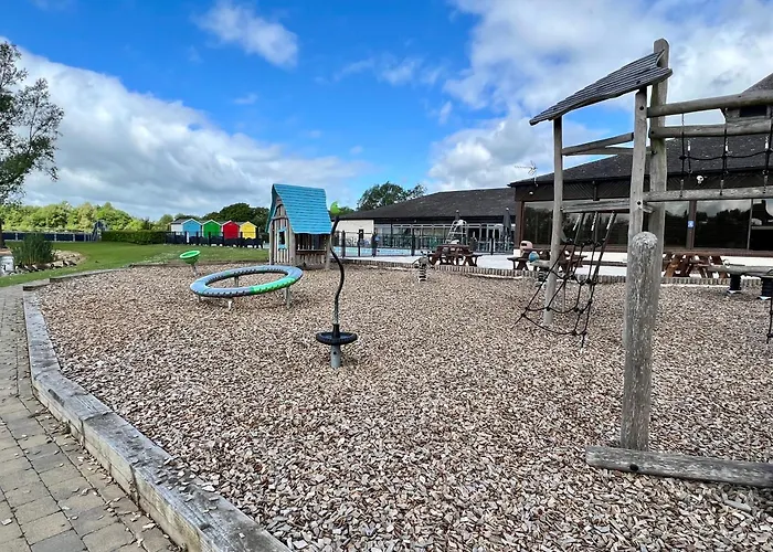 Cottontail Lodge - Hot Tub - Pet Friendly