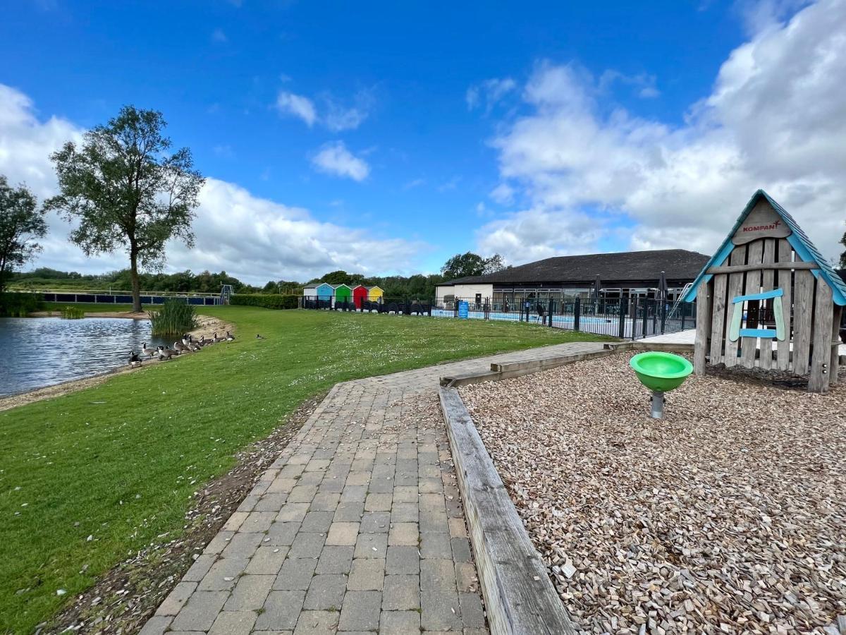 Cottontail - Hot Tub - Pet Friendly Holiday home